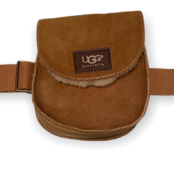 UGG Mini Bag/Fanny Pack - Picture 2 of 6